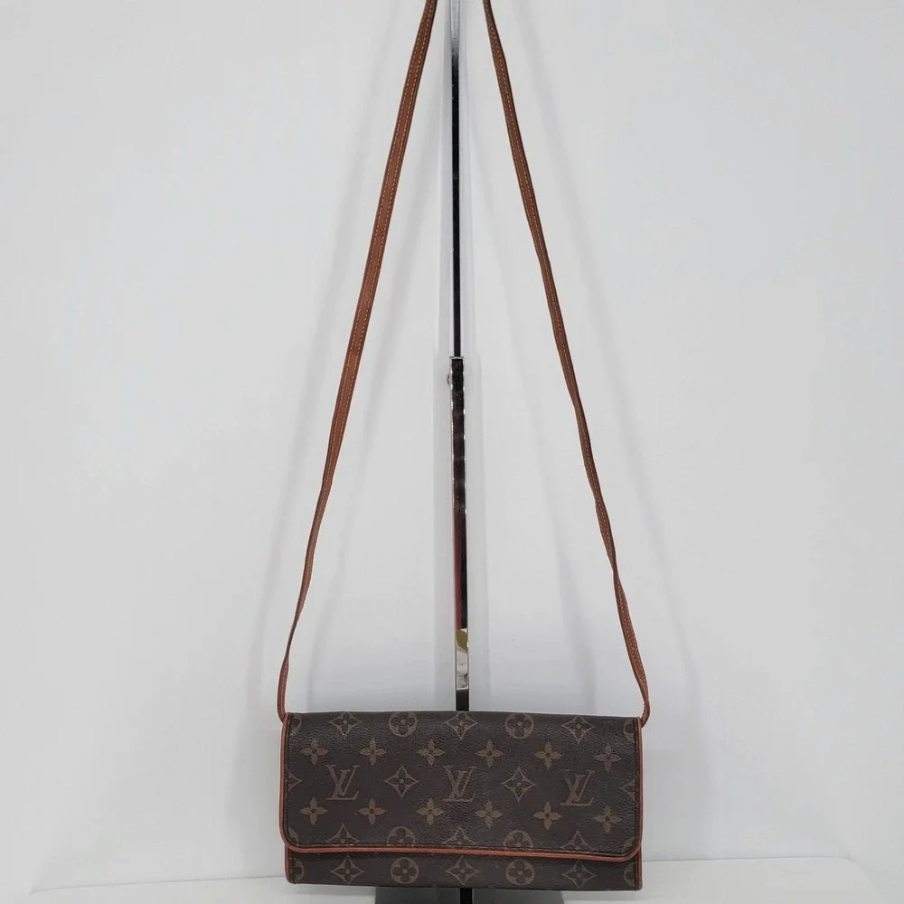 Authentic Louis Vuitton Twin PM Monogram Canvas Crossbody Clutch Bag w/ COA